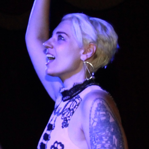 Marley - Picture 2 of 8